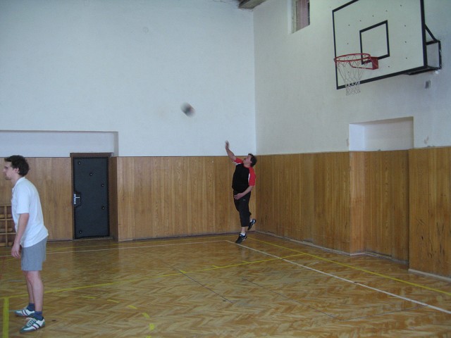 img00018.jpg